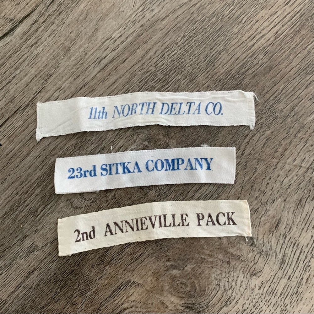 3 Vintage Girl Guides of Canada Guiding Company Group  British Columbia Fabric
